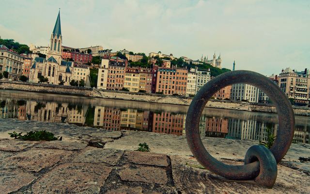 Lyon